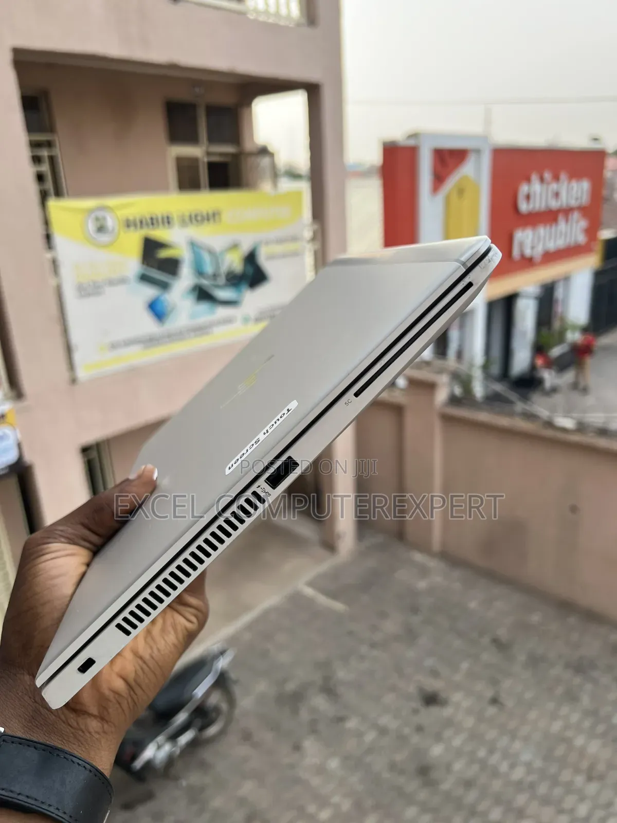New Laptop HP EliteBook 830 G6 16GB Intel Core I7 SSD 256GB