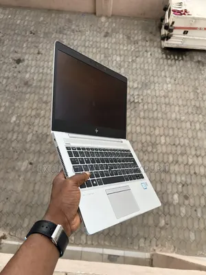 New Laptop HP EliteBook 830 G6 16GB Intel Core I7 SSD 256GB
