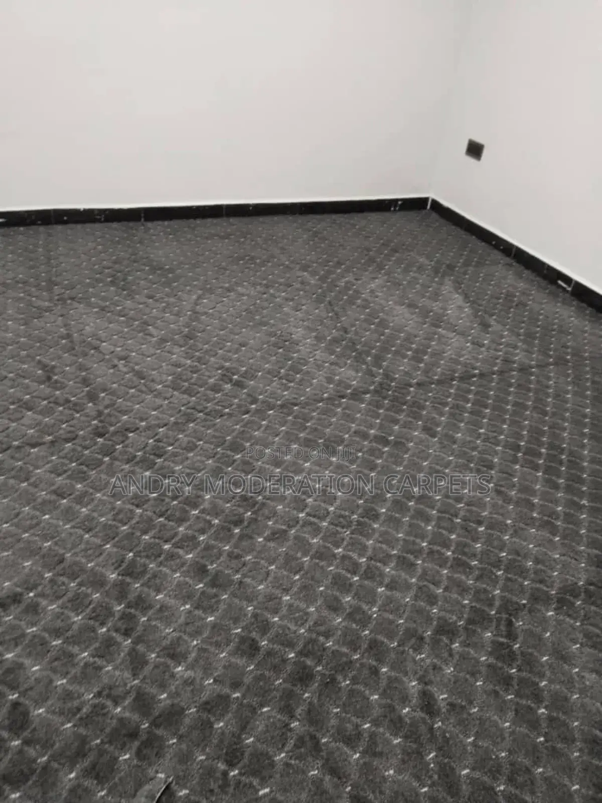 Black Dot Woolen Carpets