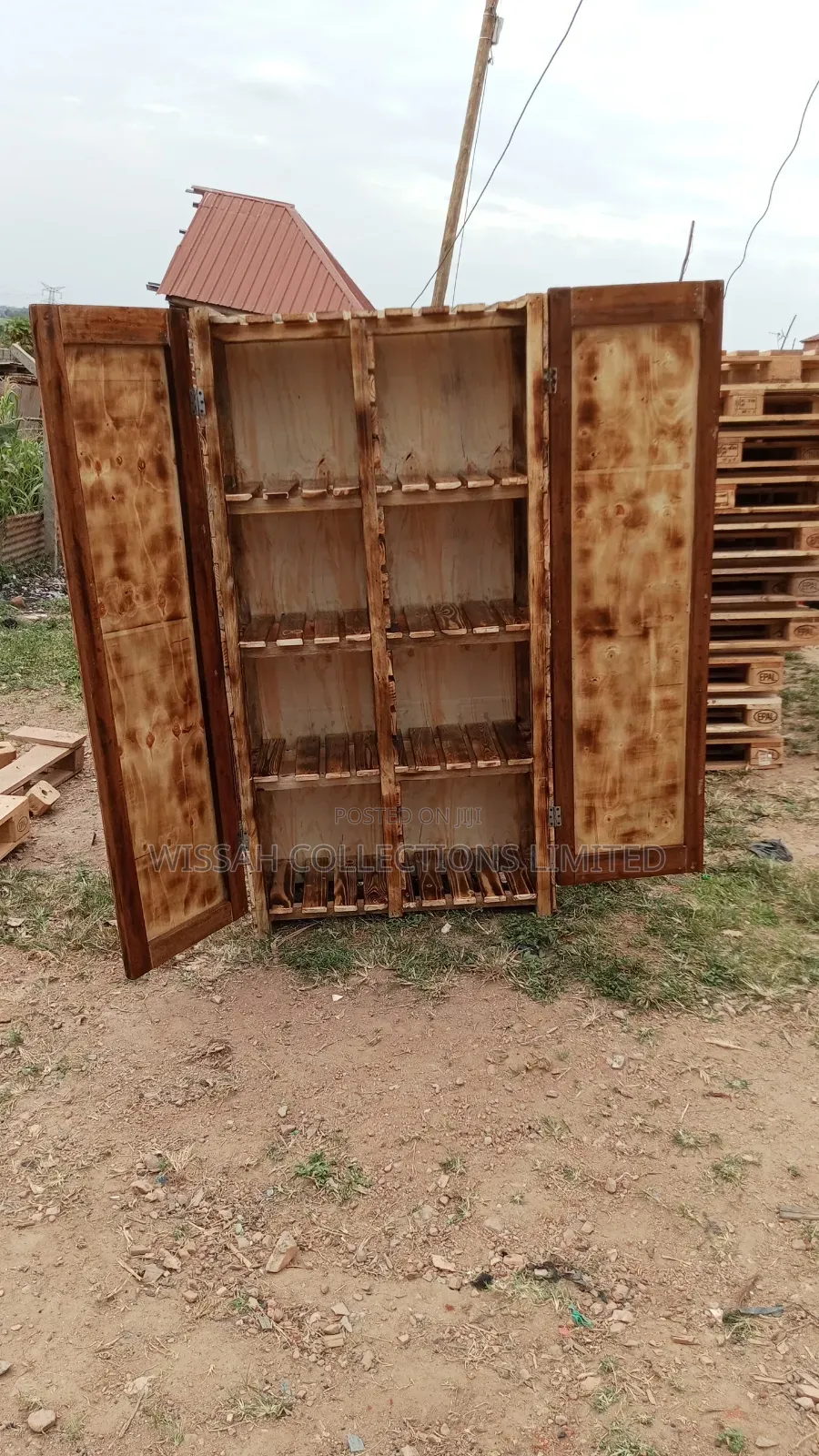 Pallet Closet