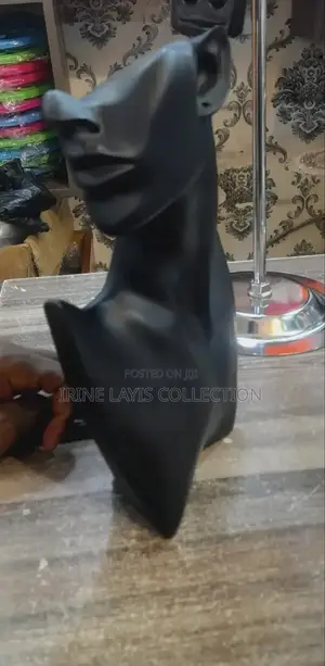 Female Necklace Display Mannequin