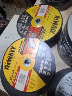 Dewalt Cutting / Grinding Disks