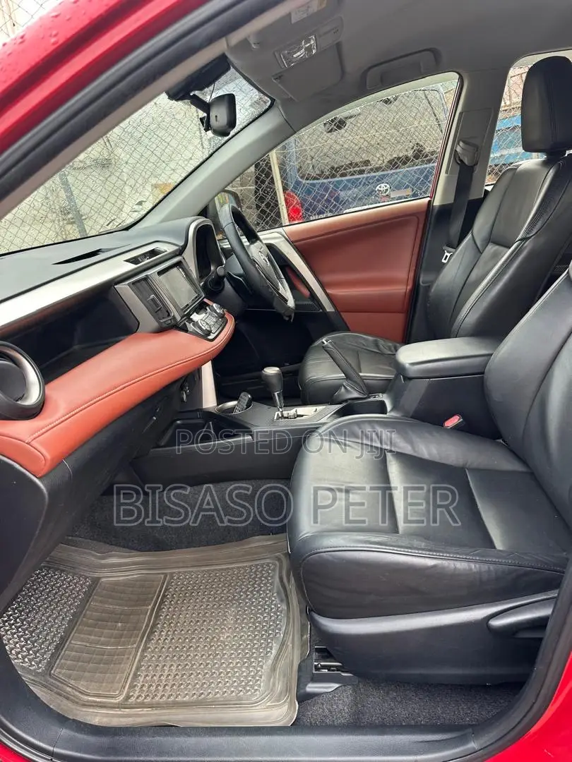 Toyota RAV4 2013 Red