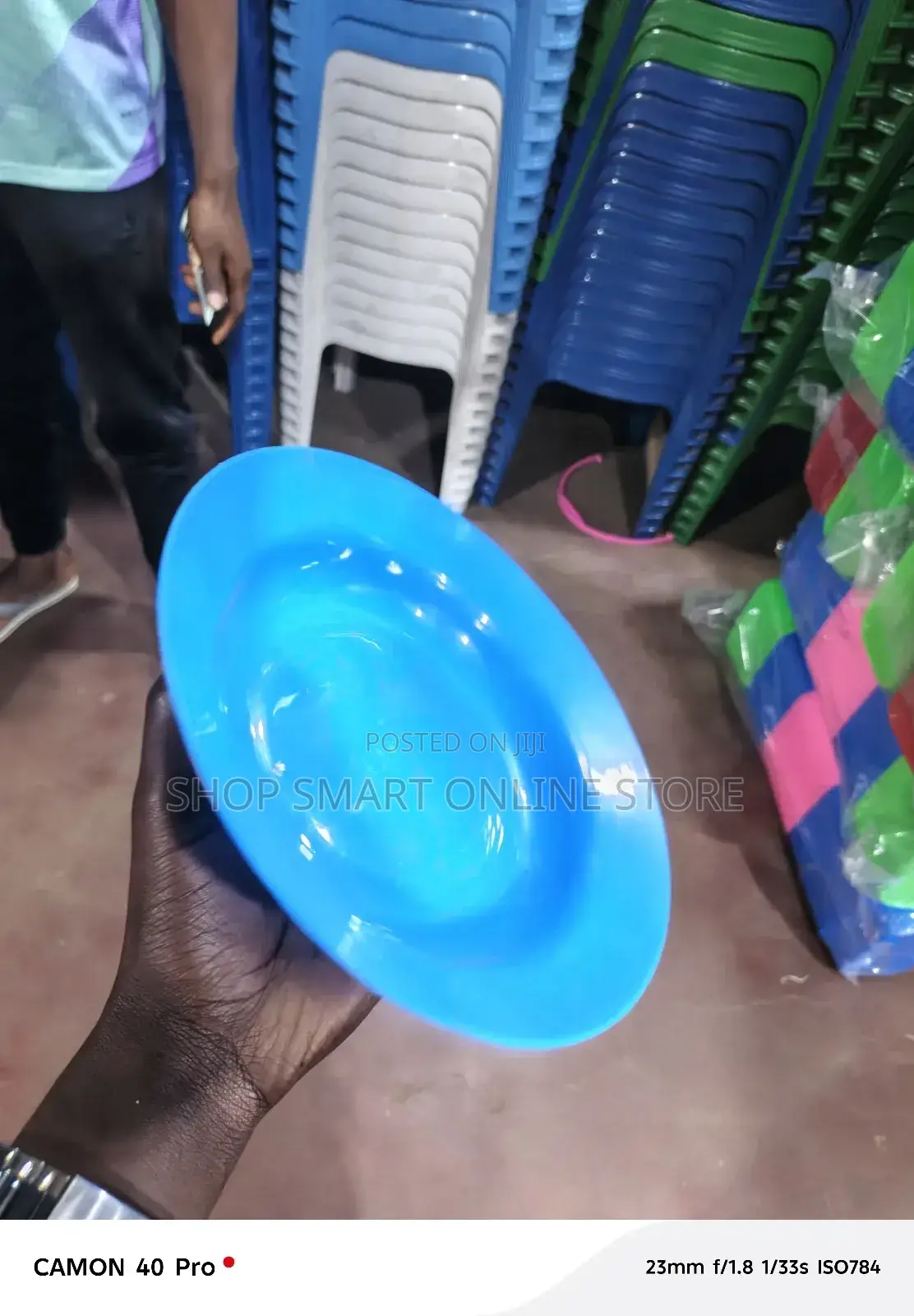 Serving Plastic Plates 12pcs