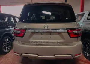 Nissan Patrol 2024 Silver