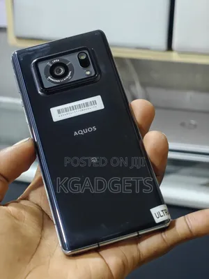 Sharp Aquos R6 128 GB Black