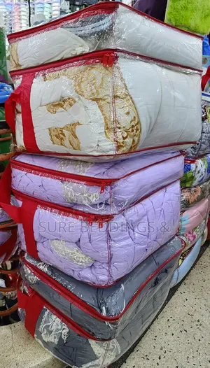 Laced 12 PCS Duvet