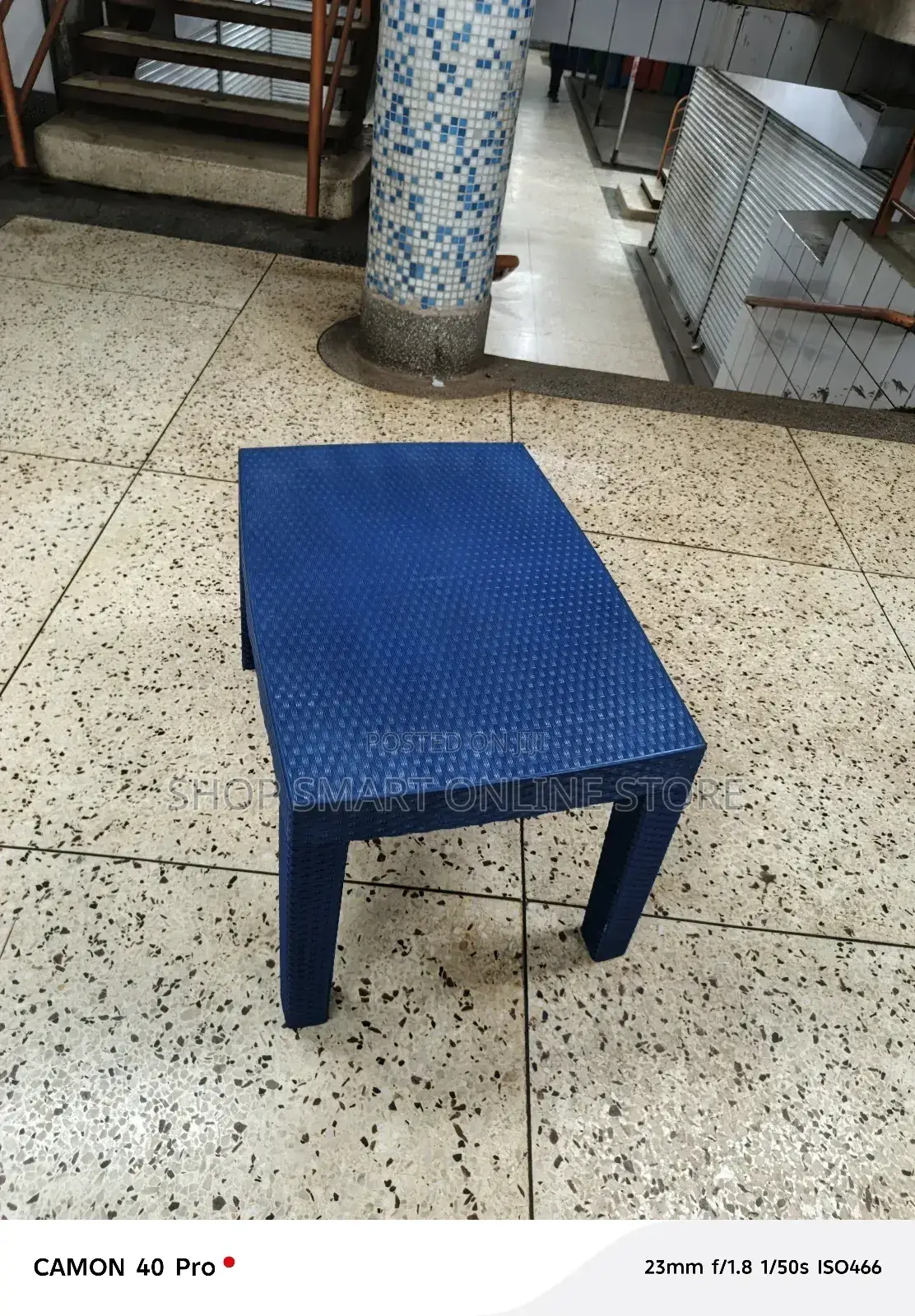 Blue Plastic Table for Coffee Dining/Garden/Bars/Hotels