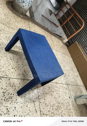 Blue Plastic Table for Coffee Dining/Garden/Bars/Hotels