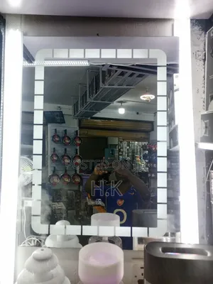 Led-Lighted Bathroom Mirror.