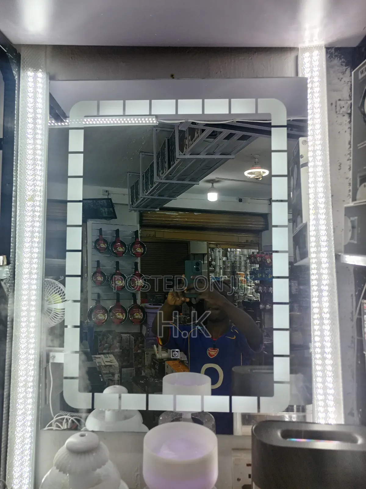 Led-Lighted Bathroom Mirror.