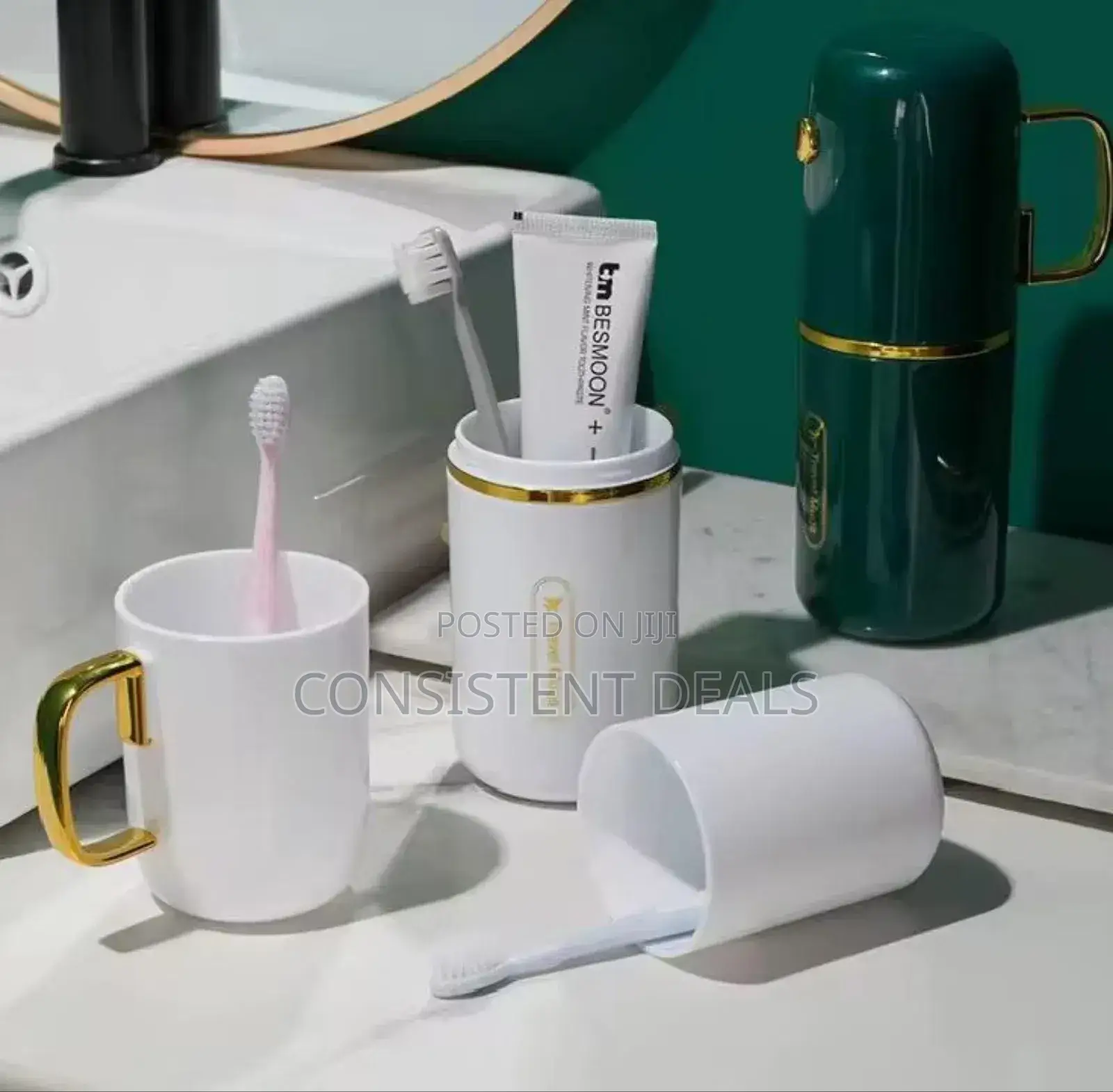 Travel Toothbrush Storage Cup