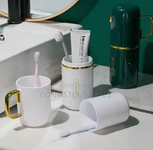 Travel Toothbrush Storage Cup