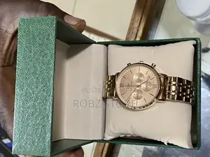 Hand Wacth