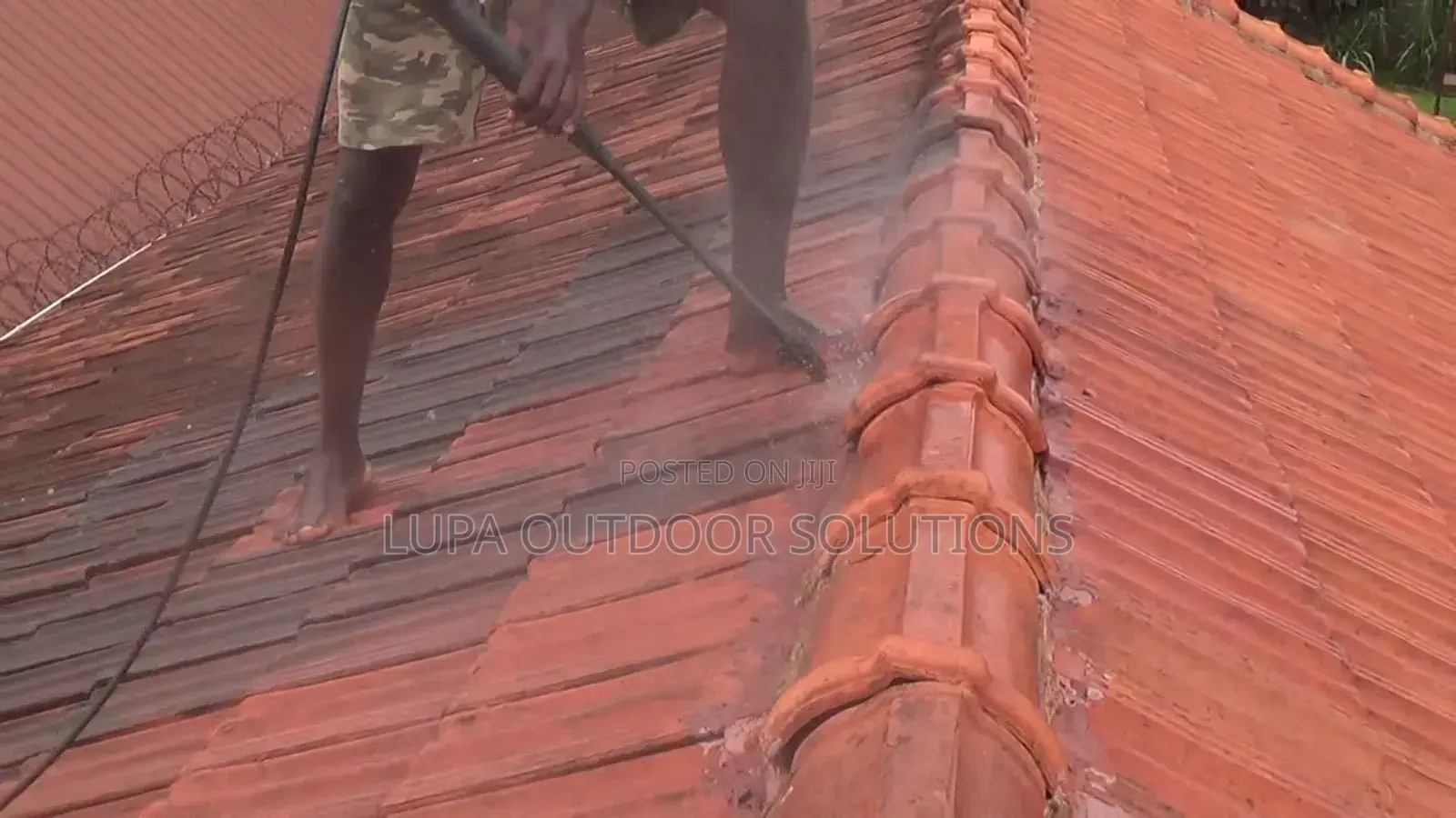 Rooftile Cleaning or Okwoza Amategula