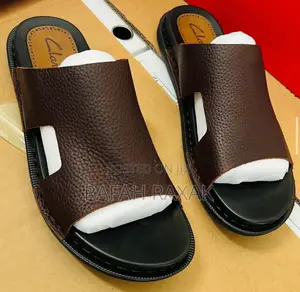 Original Men’S Classic Coffee Brown Clarks Leather Sandals