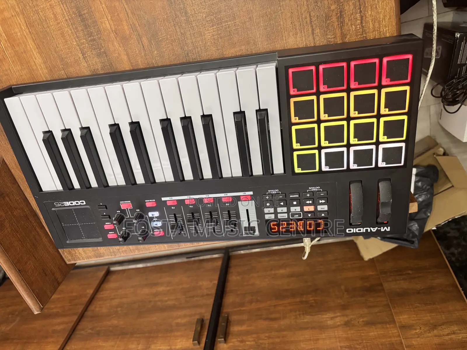 M-Audio Code 25 Midi Controller Keyboard
