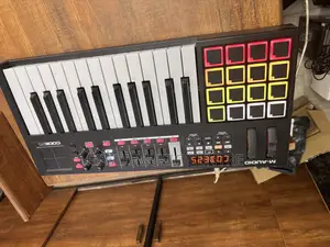 M-Audio Code 25 Midi Controller Keyboard
