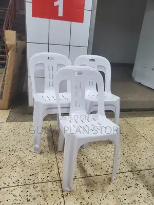 Plastic Chairs Plastic Chairs( White )
