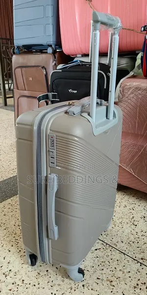 Classic Trending Medium Suitcase
