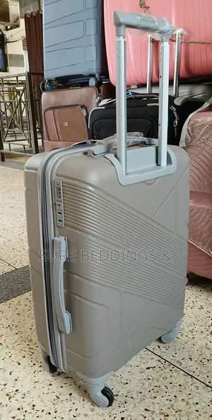 Classic Trending Medium Suitcase
