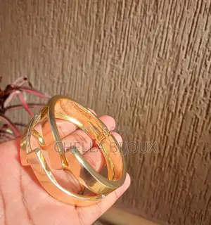 Chunky Bangles