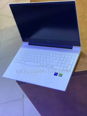 New Laptop HP Victus 16 16GB Intel Core I7 SSD 512GB