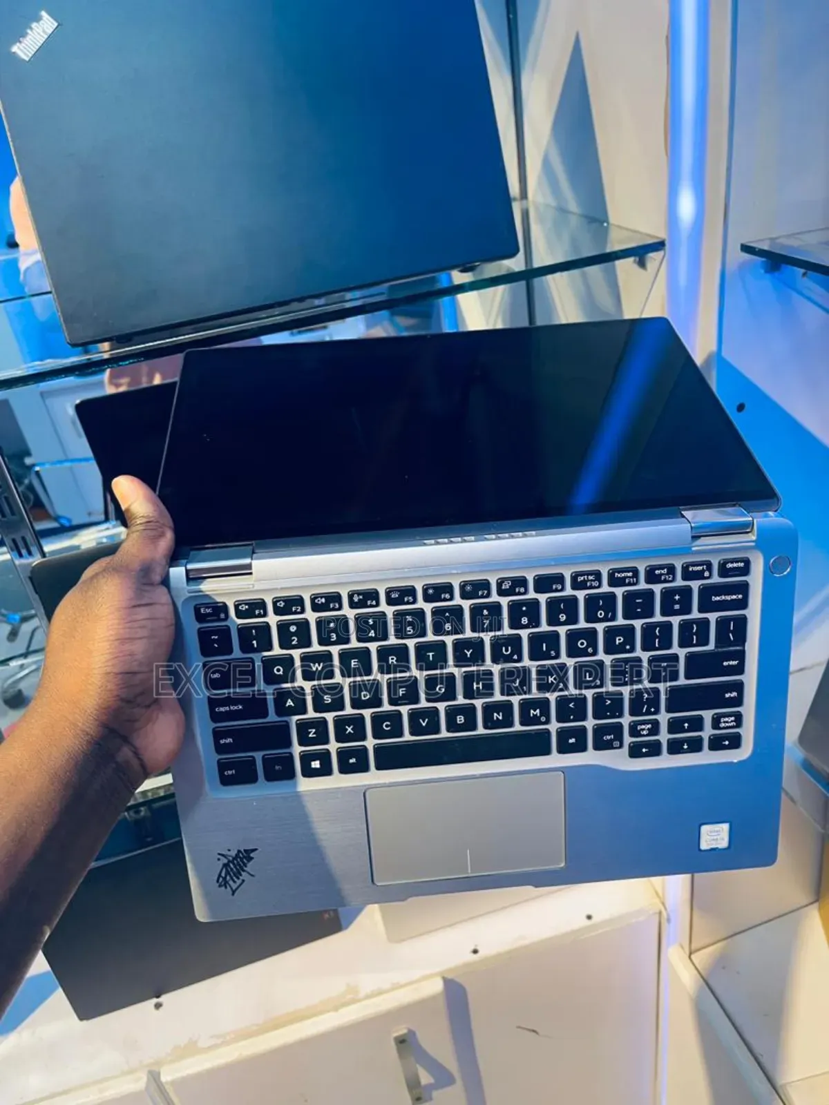 New Laptop Dell Latitude 7400 8GB Intel Core I5 SSD 256GB