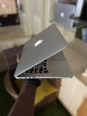 Laptop Apple MacBook Pro 2014 8GB Intel Core I5 SSD 256GB