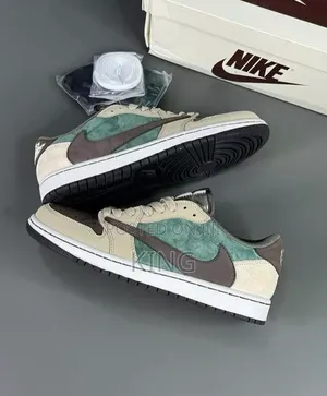 Nike Air Jordan 1 Low Travis Scott Fragment