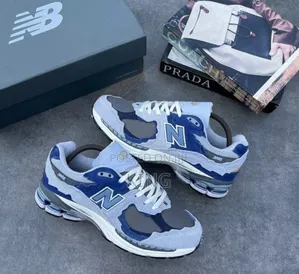 New Balance - 2002r Protection Pack Sneakers Blue