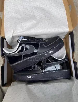 Nike Air Force 1 Low "07" Paris