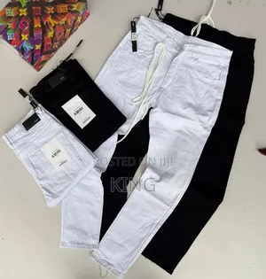 White Jeans. Amiri Jeans White