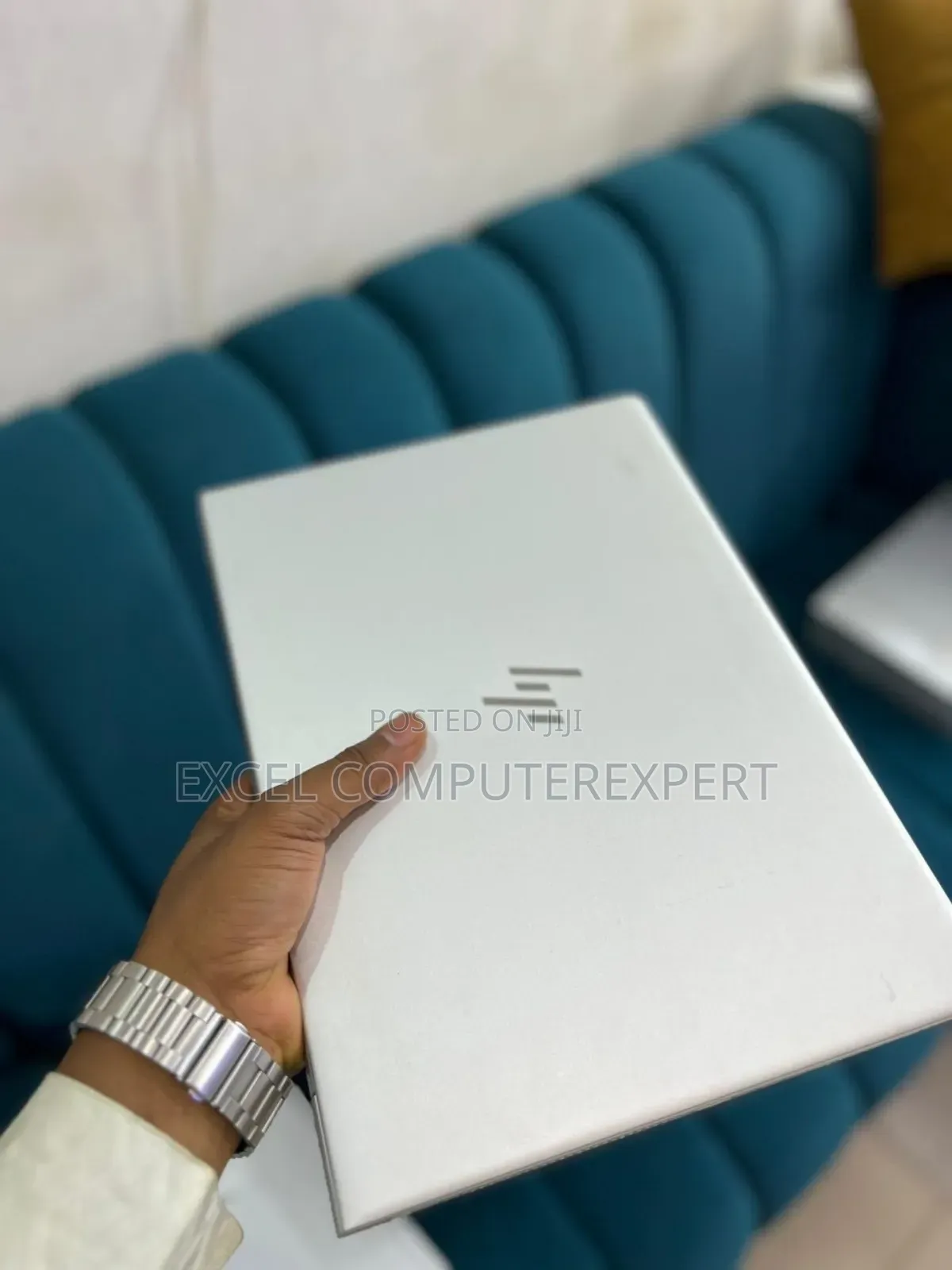 New Laptop HP EliteBook 840 G5 8GB Intel Core i5 SSD 256GB