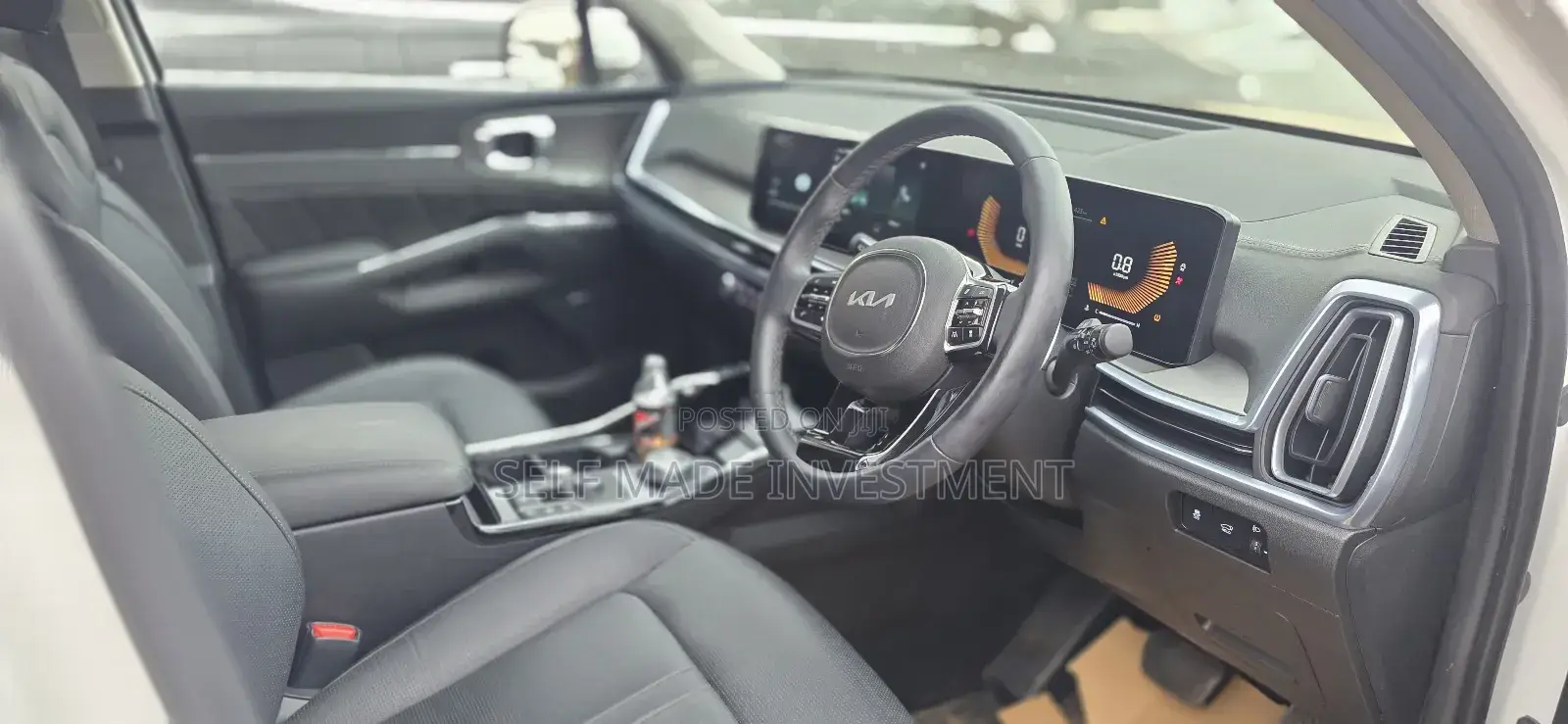 Kia Sorento 2024 White