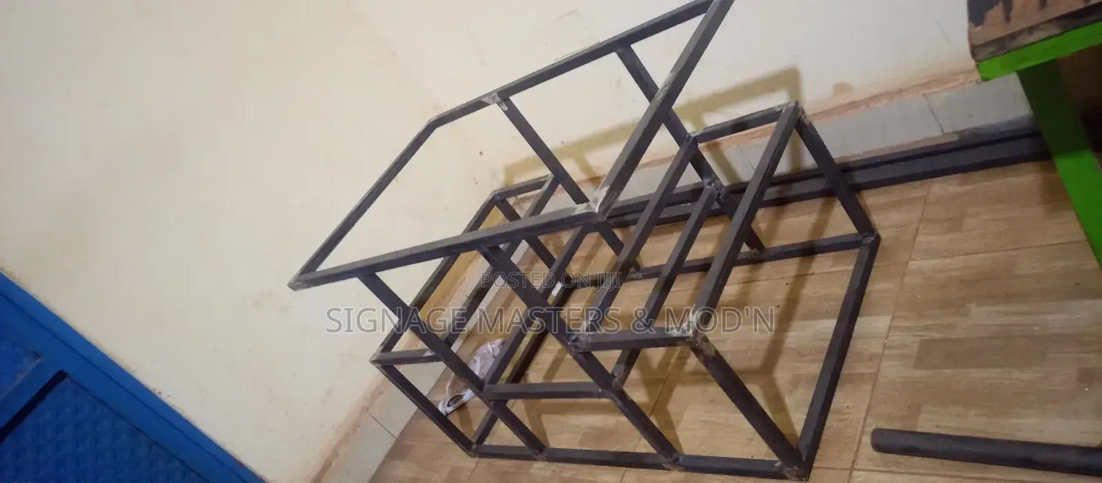 Mini Metal Center Table