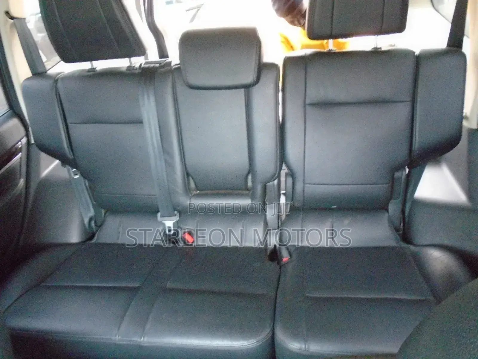 Mitsubishi Pajero 2012 Pearl