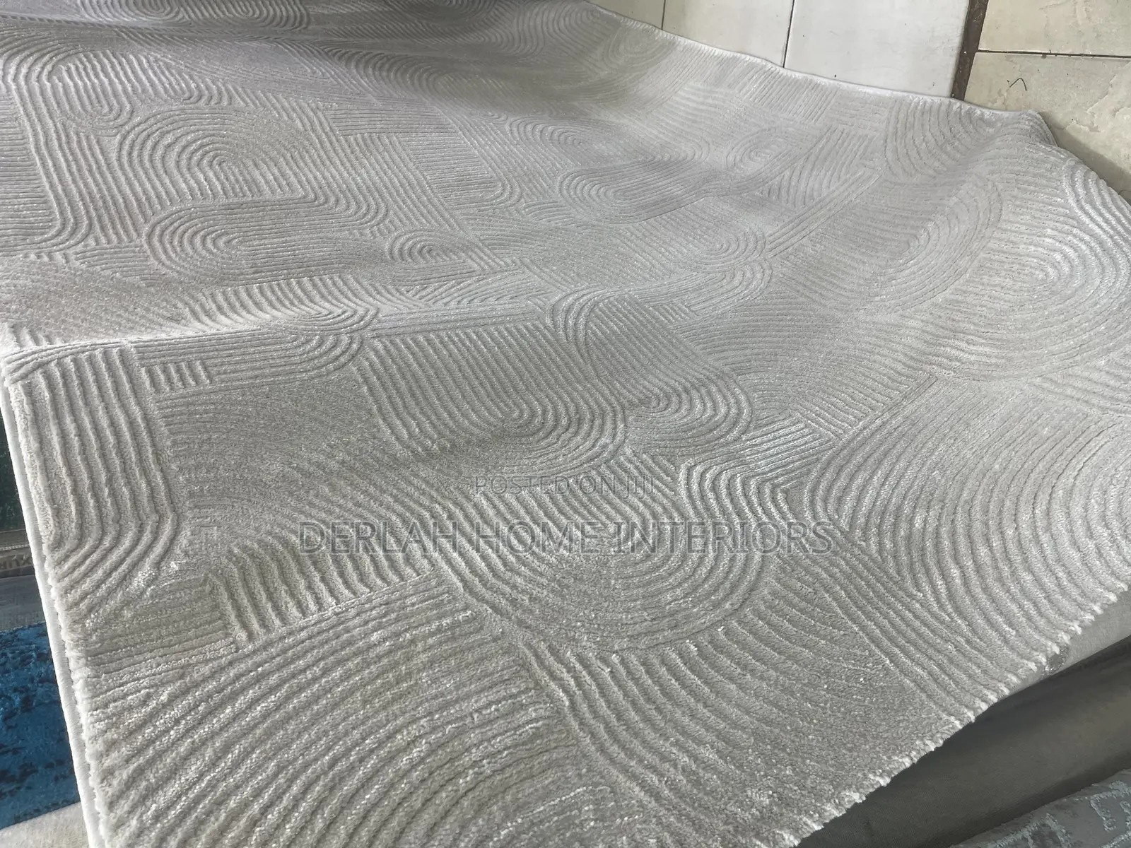 Modern Silky Carpet