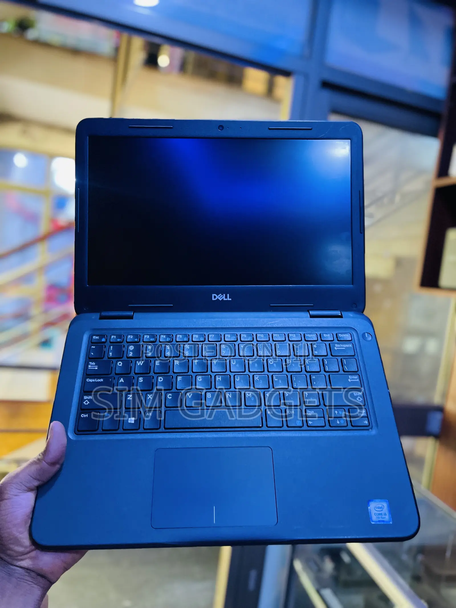Laptop Dell Latitude 3310 8GB Intel Core I3 SSD 256GB
