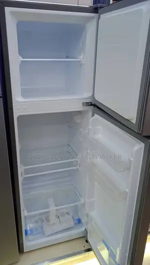 200l Double Door Hisense Fridge