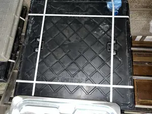 Plastic Manhole Cover – 60×60 Cm (Medium Duty)