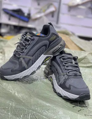 Men’S Super Classic Comfortable Skechers Max Protect Sneaker