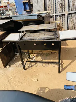 Barbecued Meat / Roasting Machine
