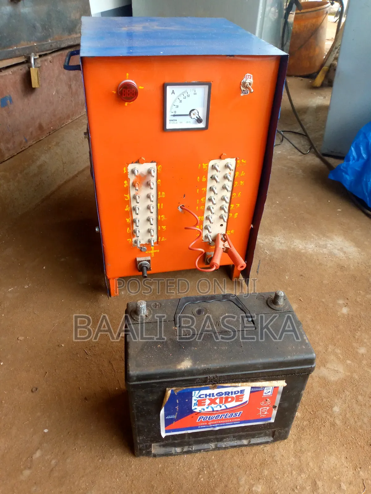 Top Class Battery Charging Machine