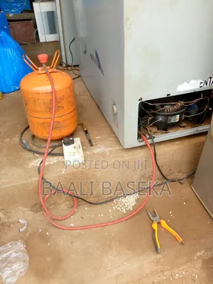 Freezer Repairing/Gas Supply