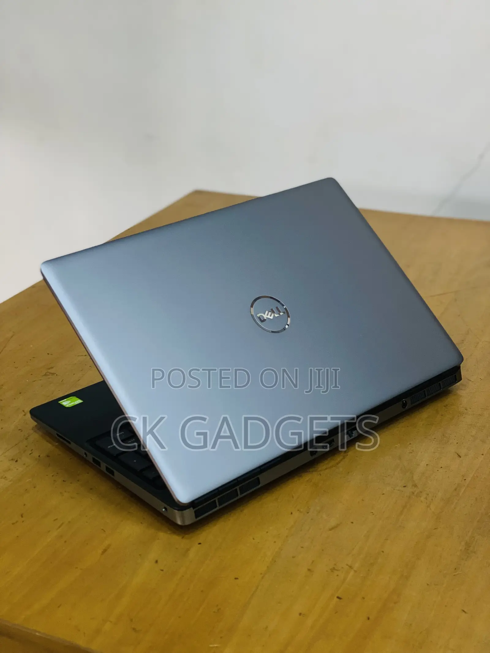 New Laptop Dell Precision 7550 32GB Intel Core i7 SSD 1T