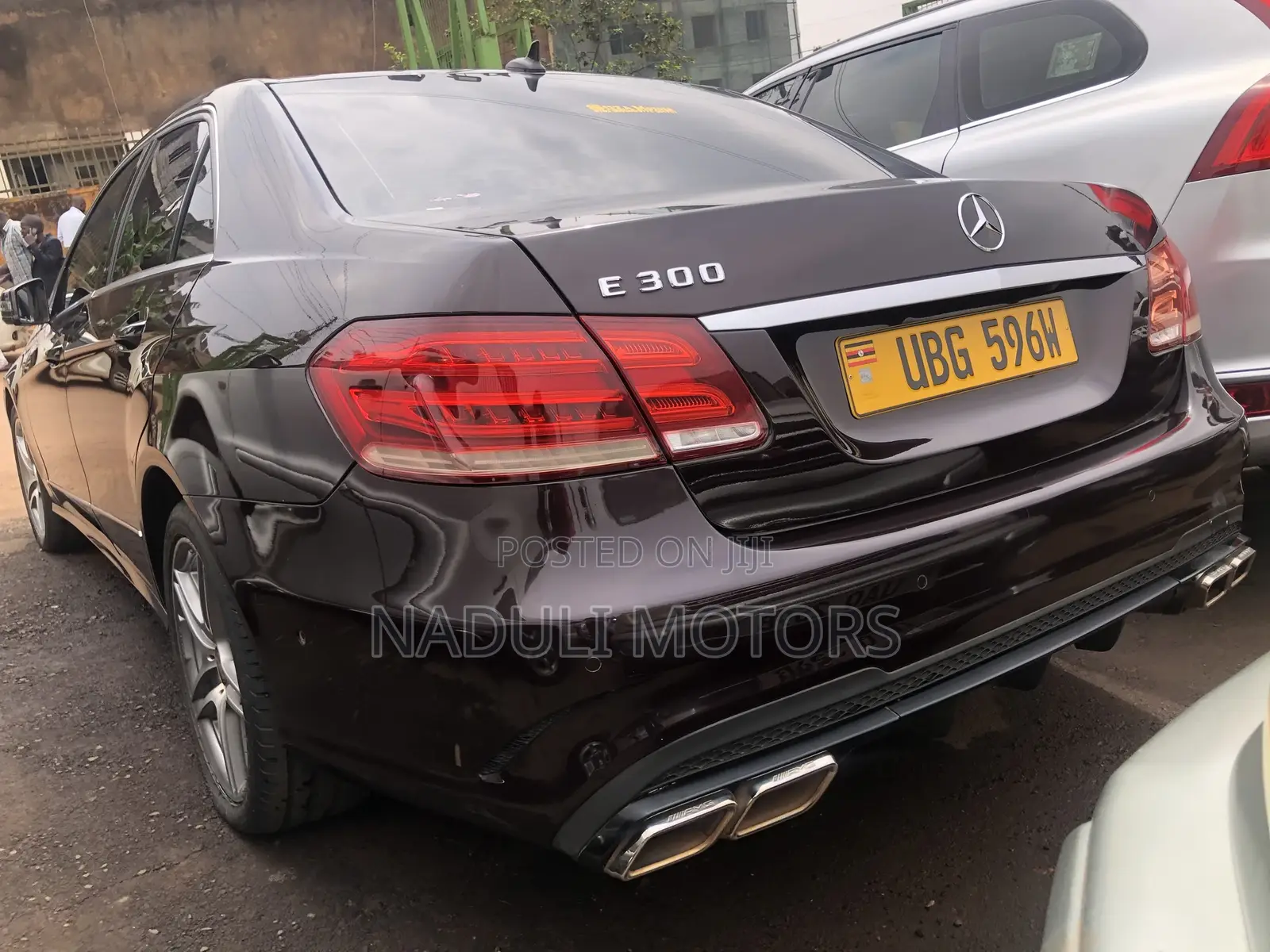 Mercedes-Benz E300 2015 Brown