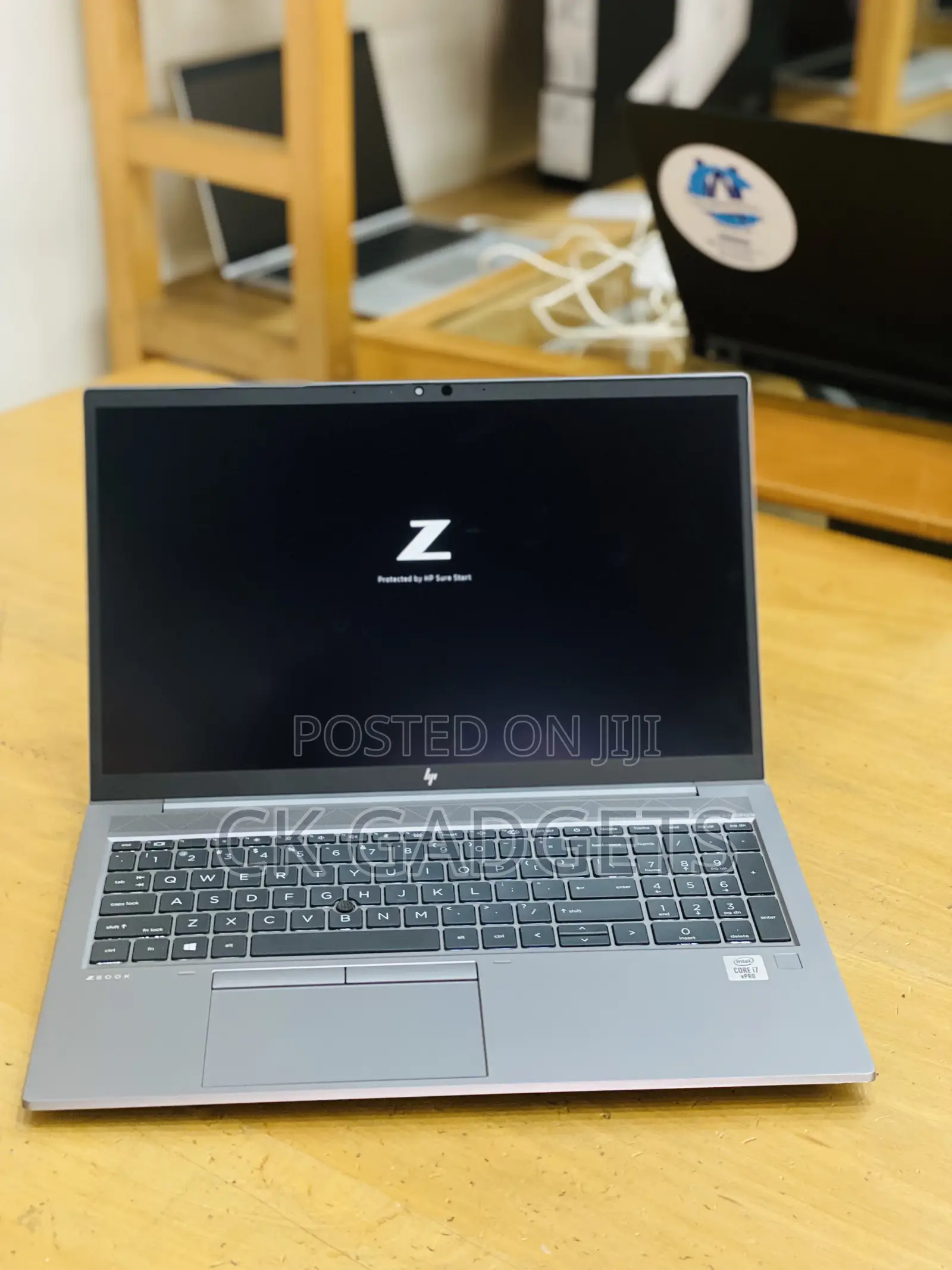 New Laptop HP ZBook Firefly 15 G7 16GB Intel Core I7 SSD 512GB