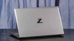 New Laptop HP ZBook Firefly G8 16GB Intel Core I7 SSD 512GB