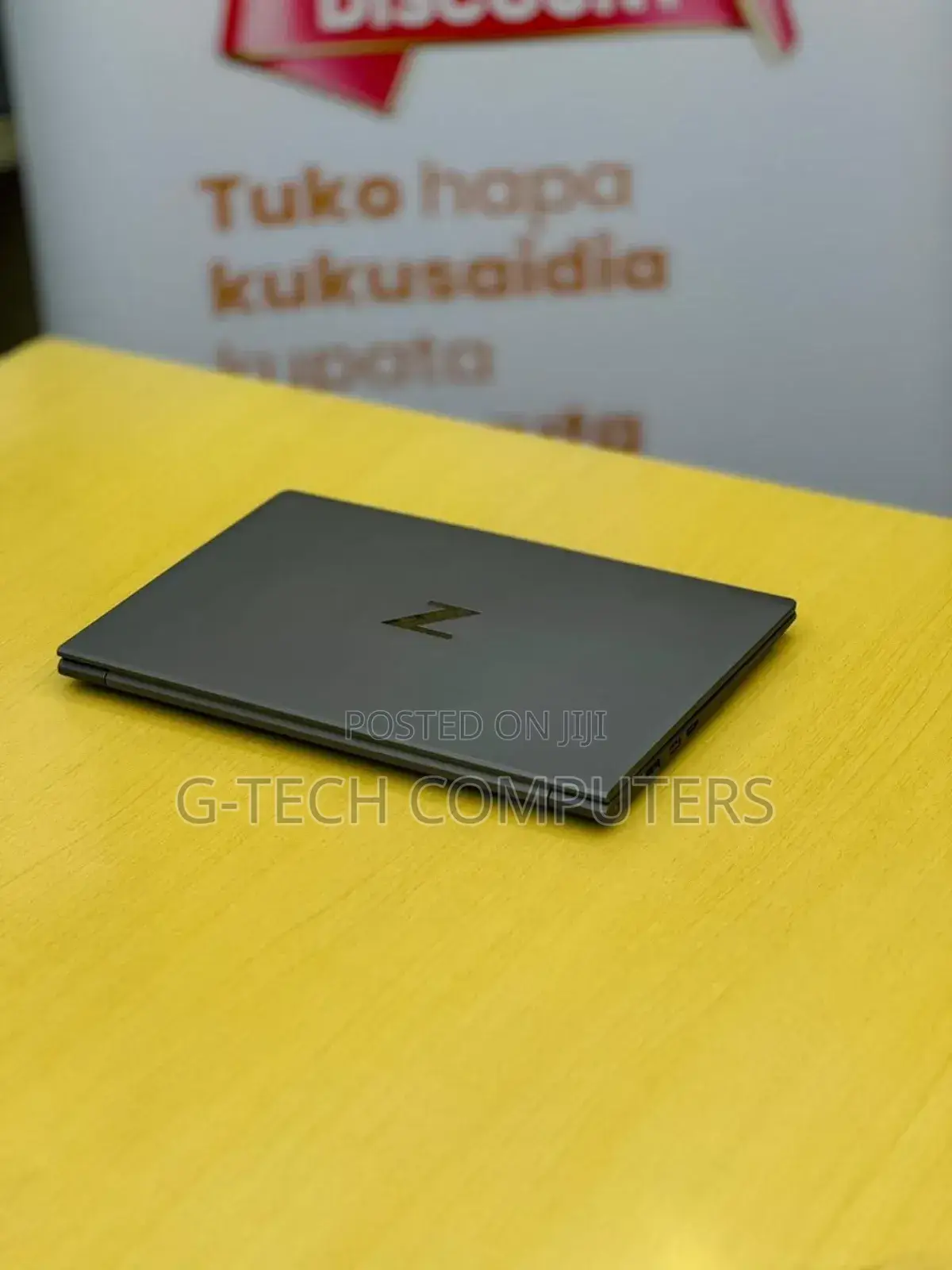 New Laptop HP ZBook Firefly G8 16GB Intel Core I7 SSD 512GB